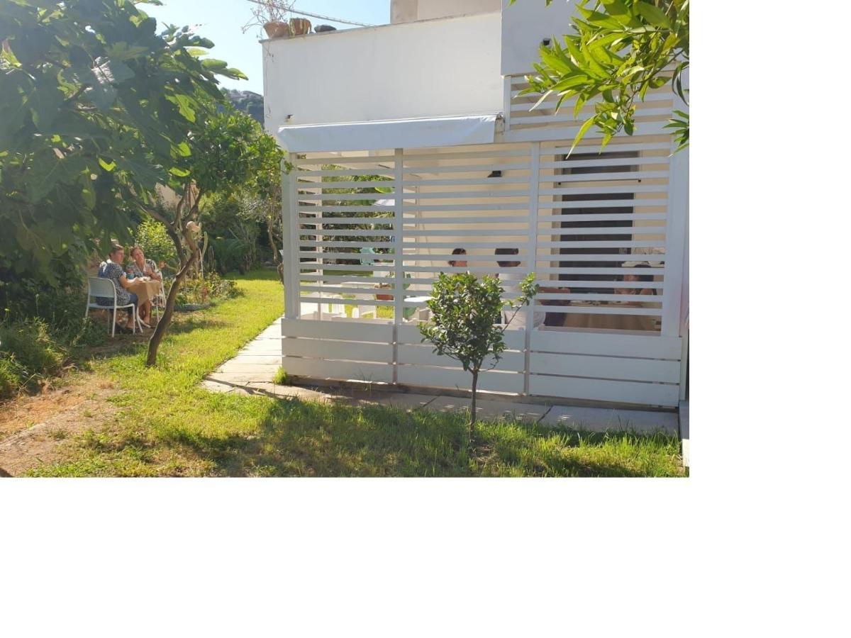 B&B Kamalei Тропеа Екстериор снимка