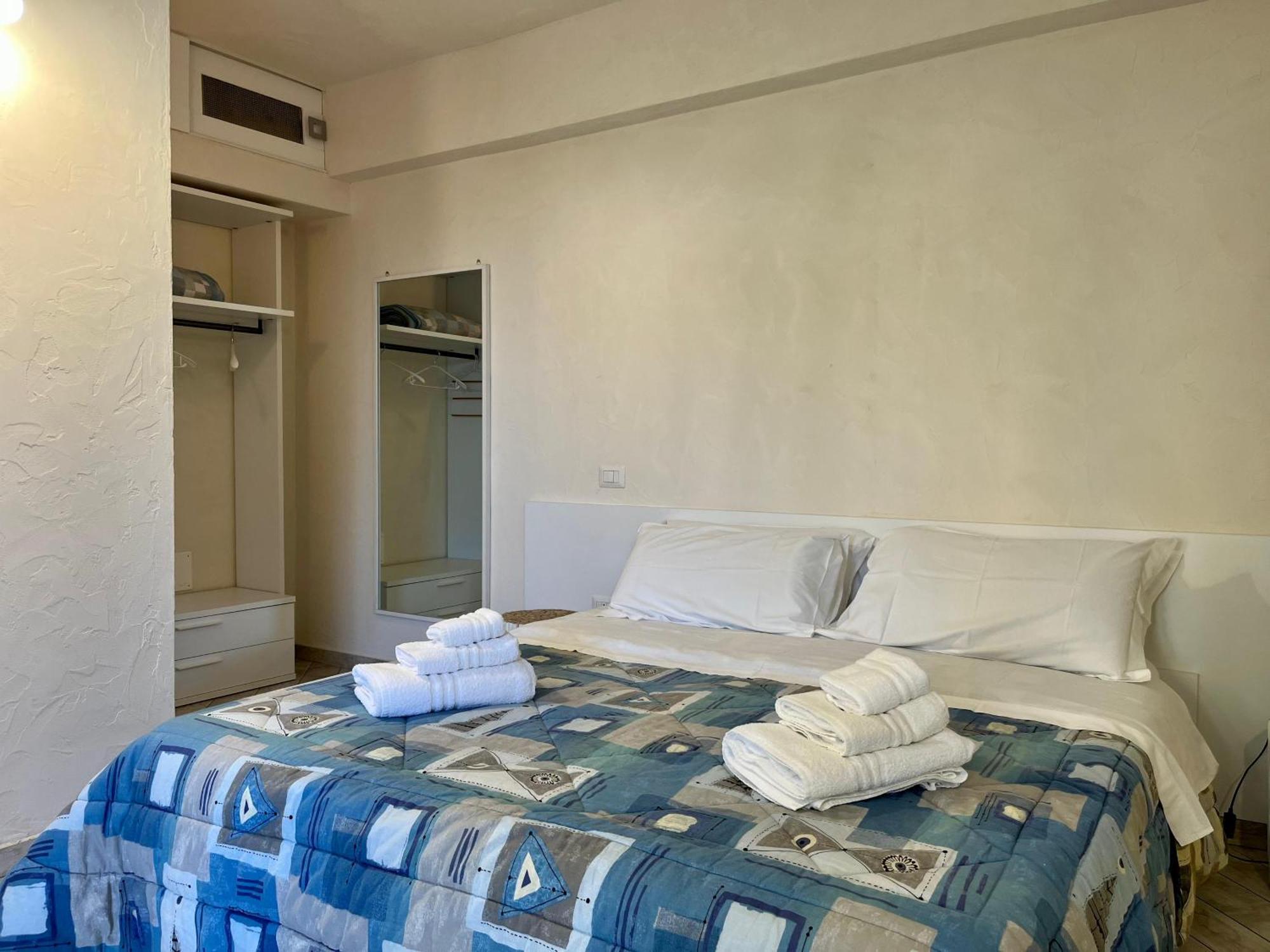 B&B Kamalei Тропеа Екстериор снимка