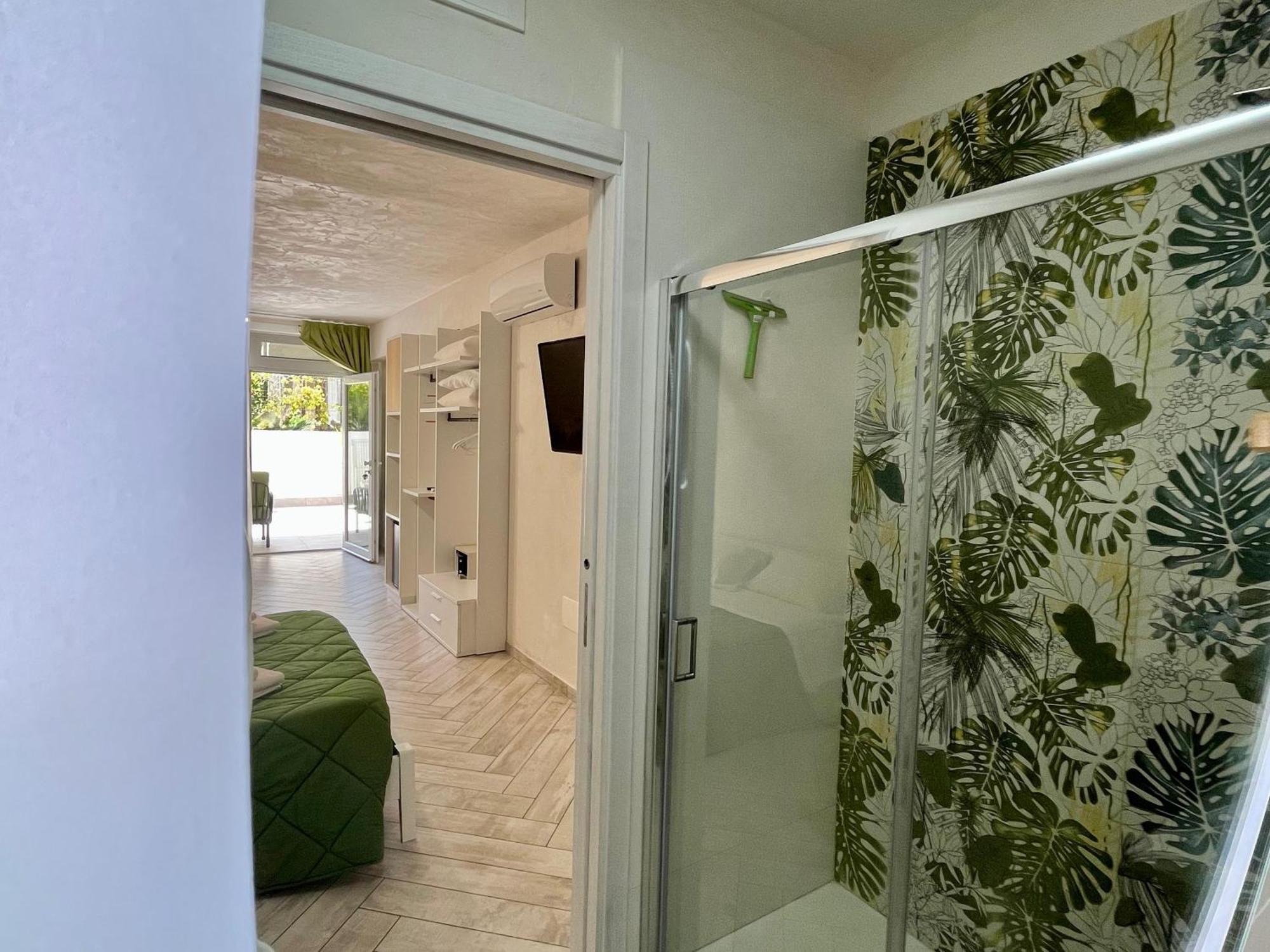 B&B Kamalei Тропеа Екстериор снимка