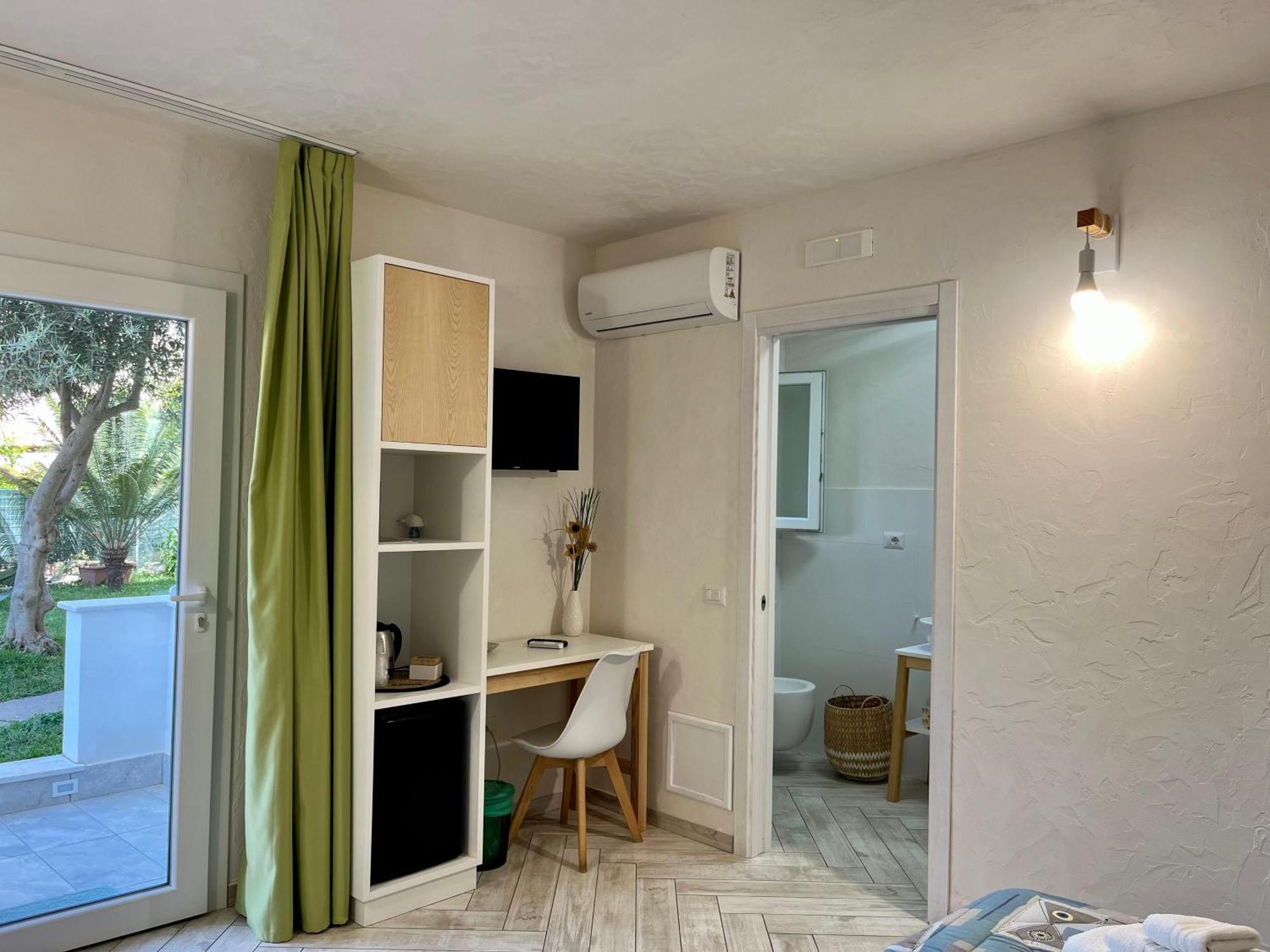 B&B Kamalei Тропеа Екстериор снимка